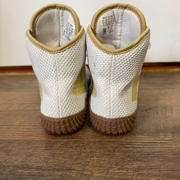 Adidas Kids Wrestling Shoes Size 3 Youth White Gold - Picture 3 of 8